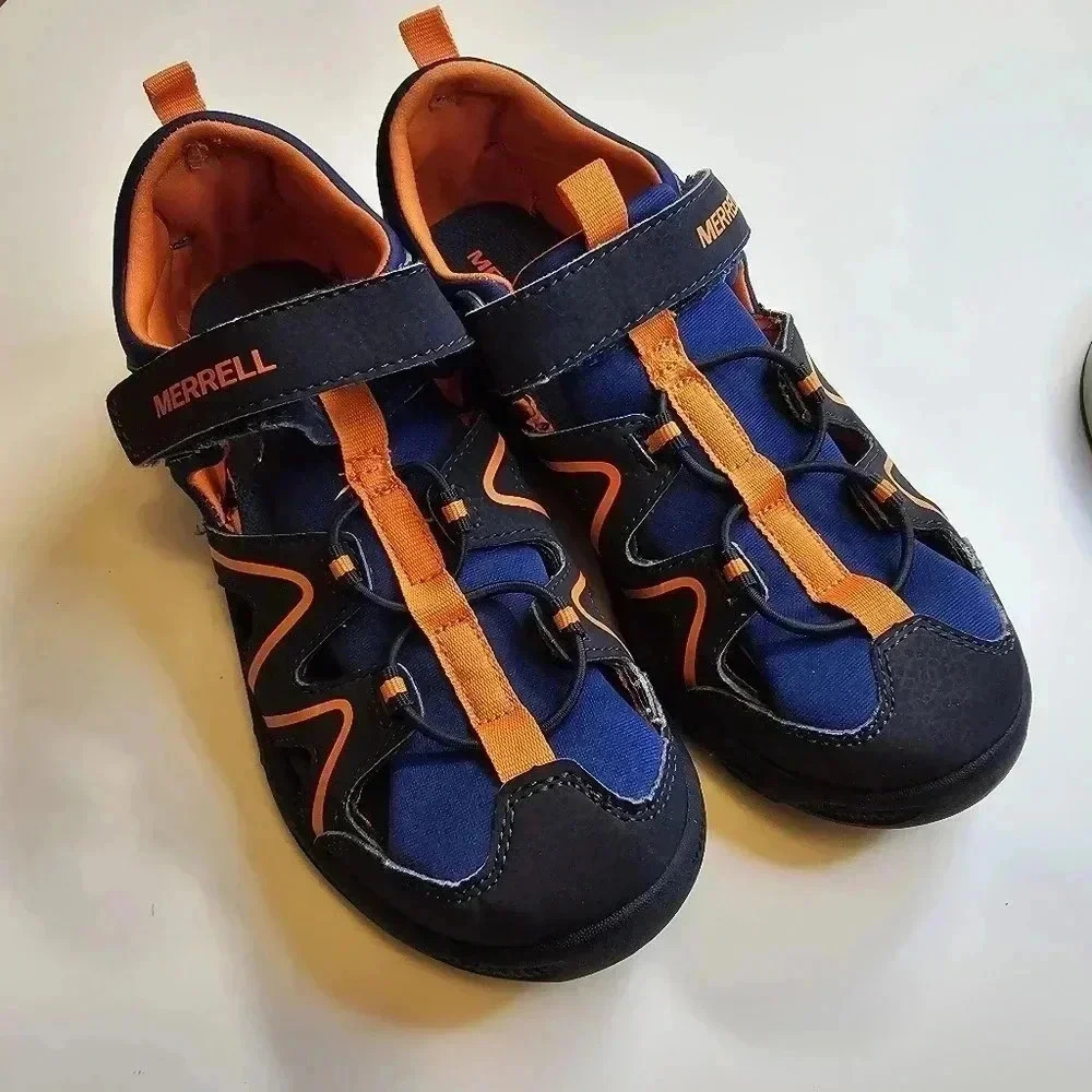 Merrell hydro big kid size 4 sandals‎